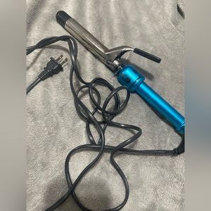 Hot tools blue titanium curler
